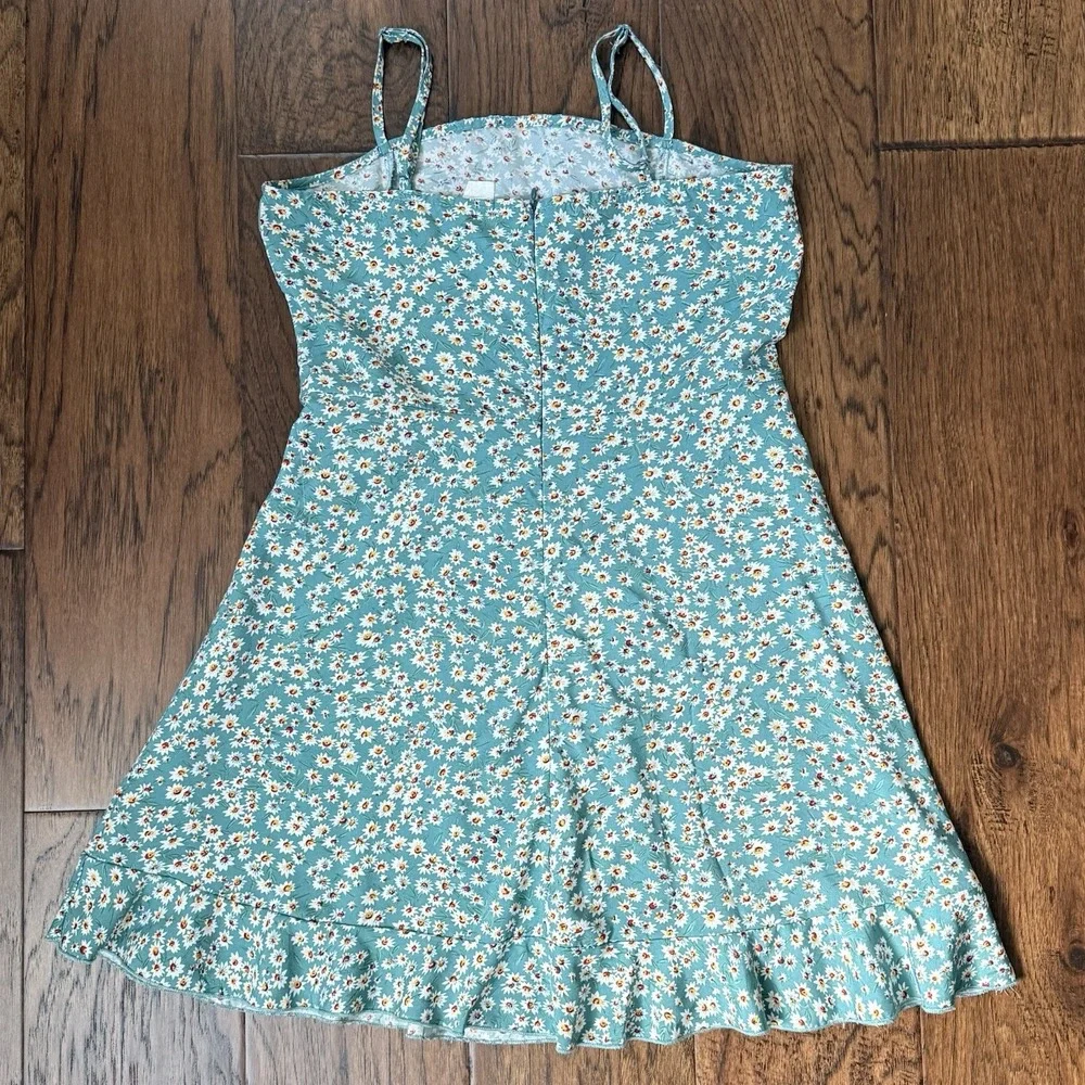 Unbranded this sleeveless